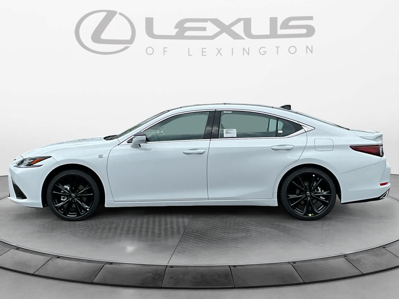 2025 Lexus ES  2