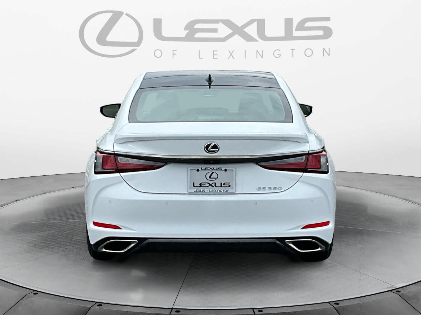 2025 Lexus ES  4