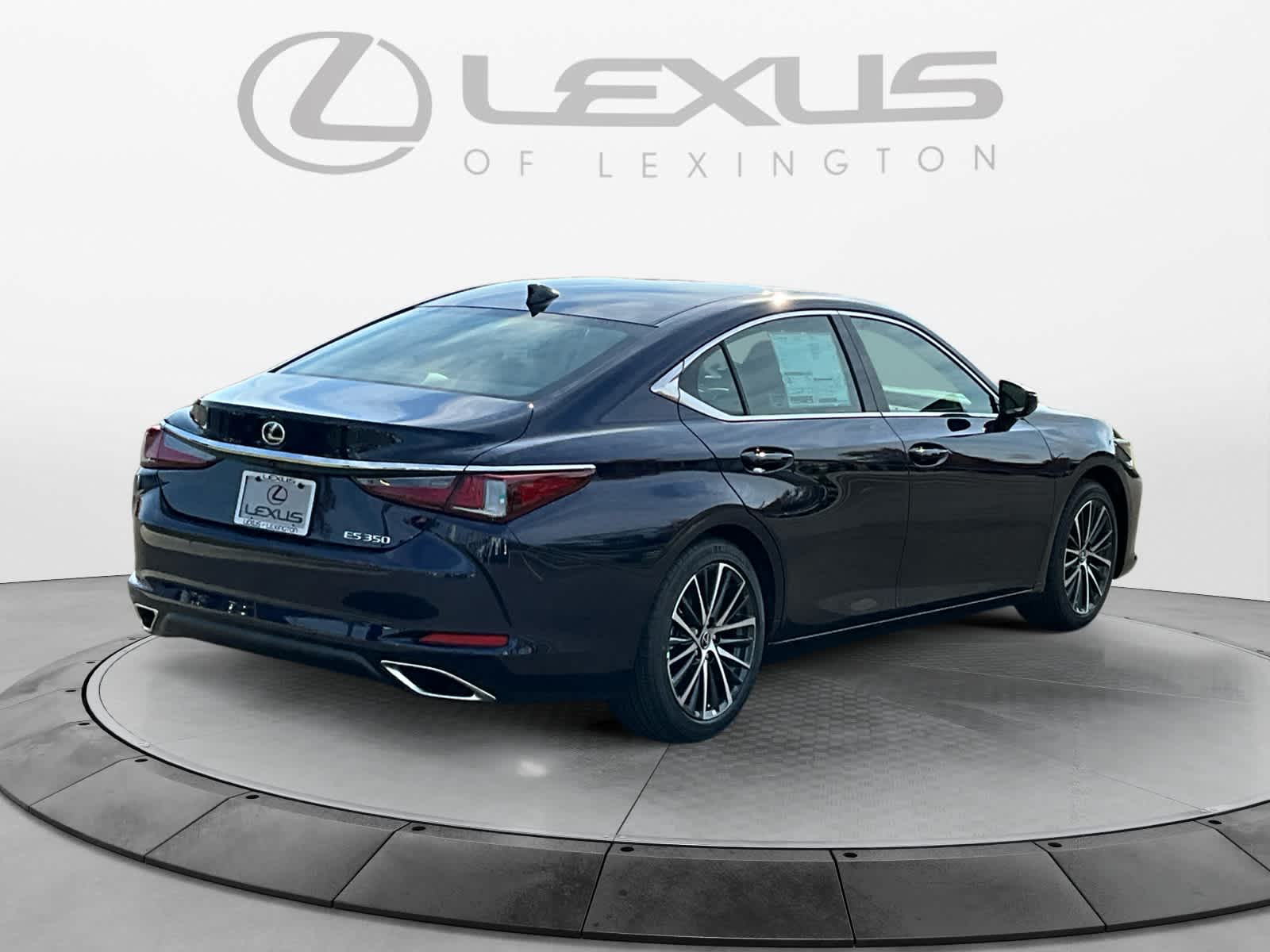 2025 Lexus ES  5