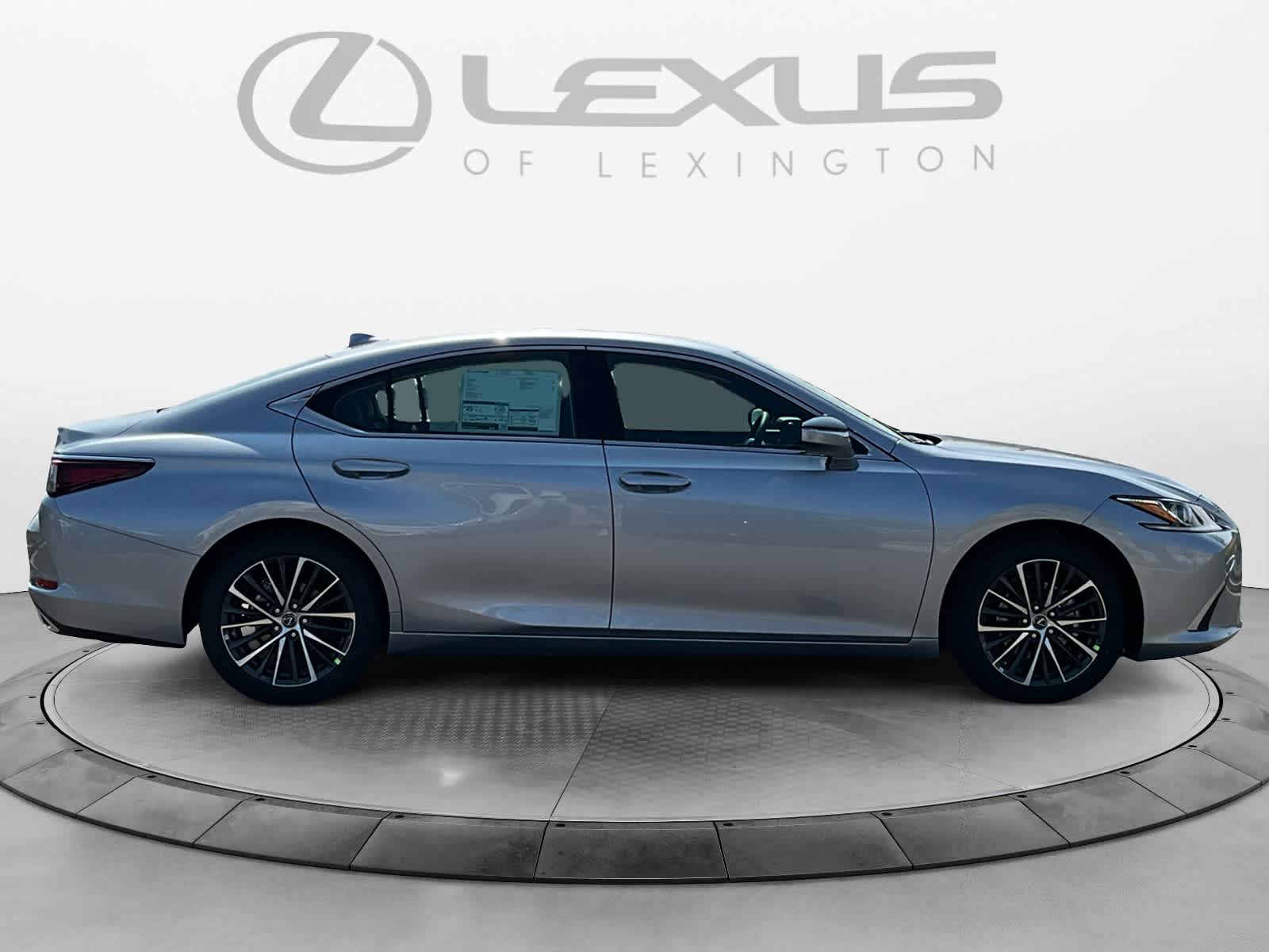 2025 Lexus ES  6