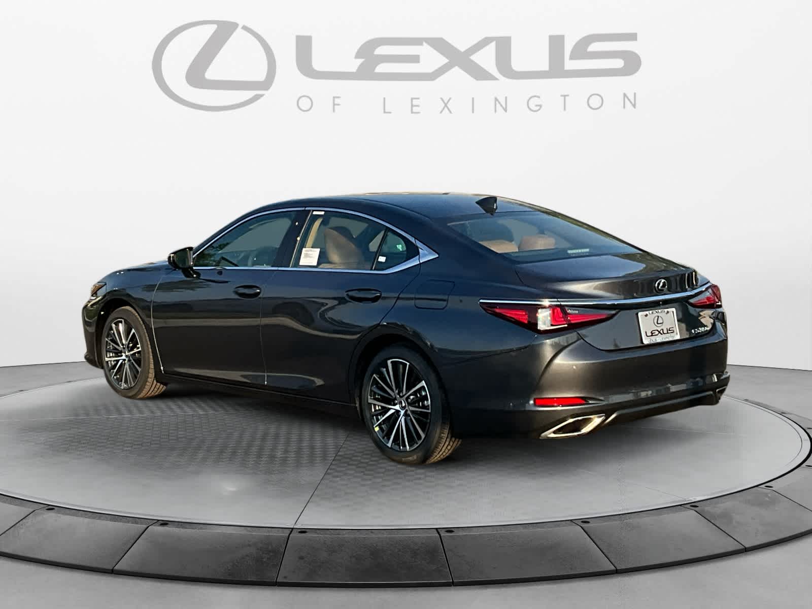 2025 Lexus ES  3