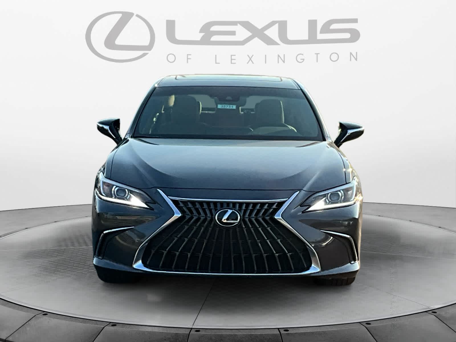 2025 Lexus ES  8