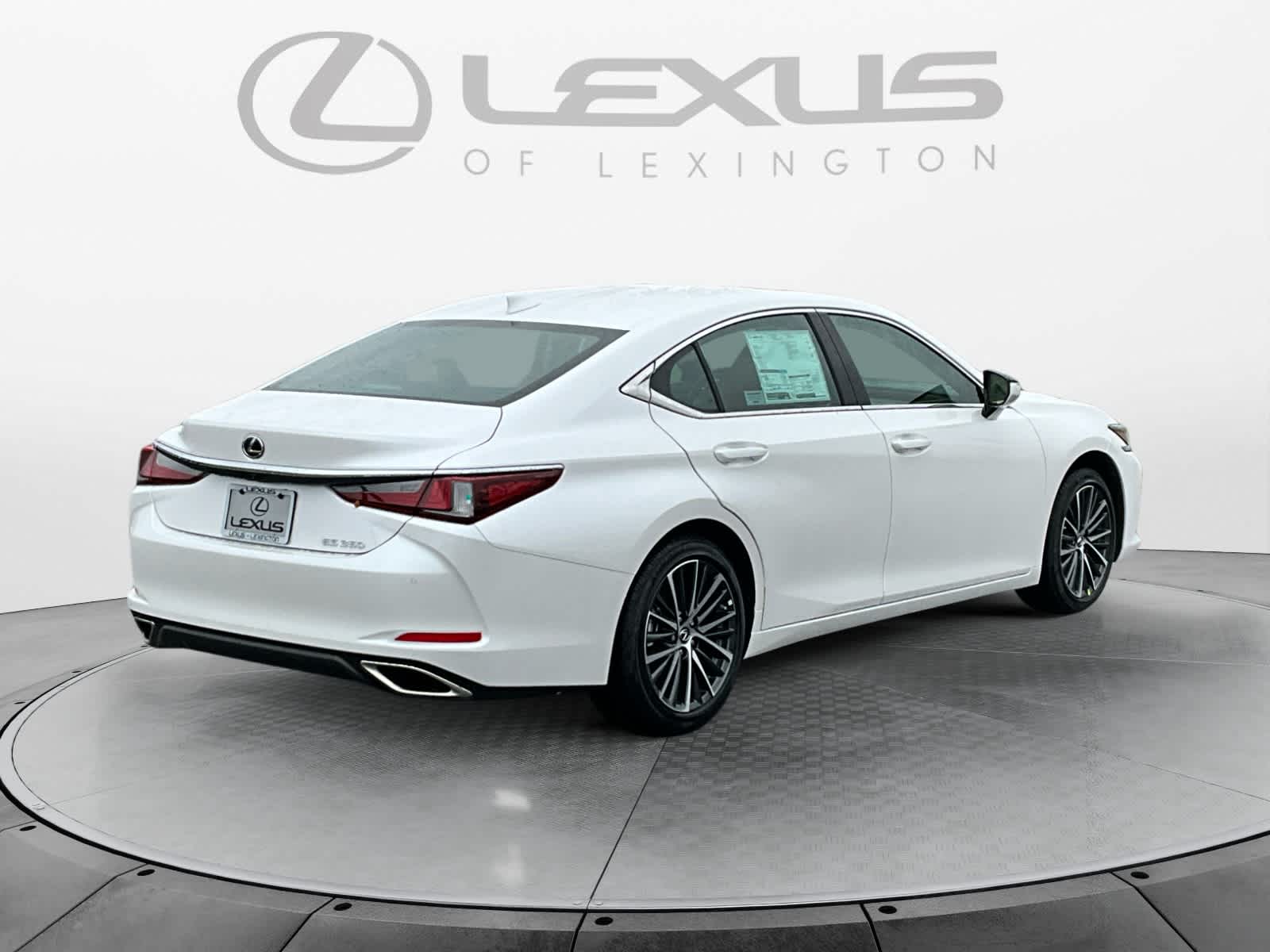 2025 Lexus ES  5