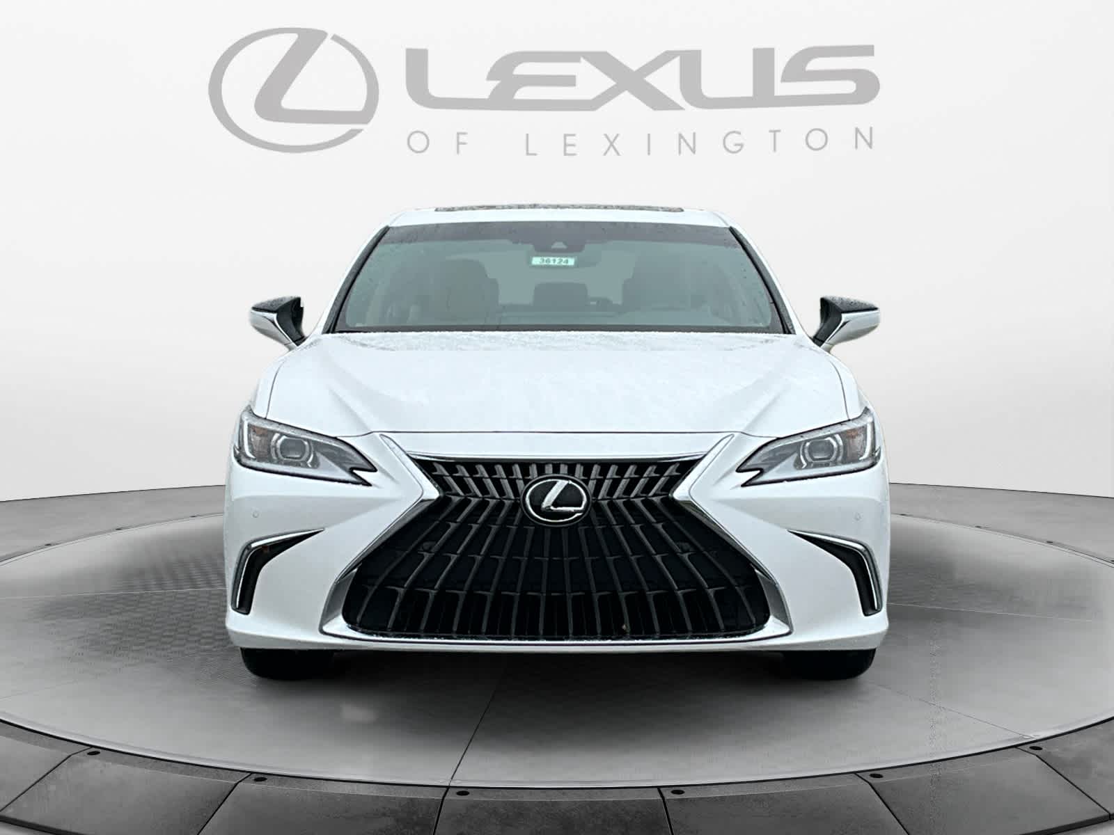 2025 Lexus ES  8