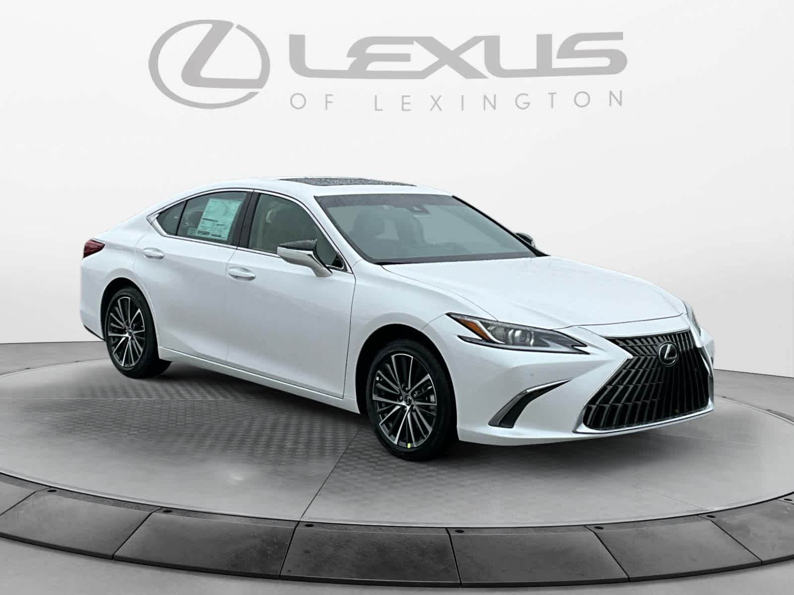 2025 Lexus ES  7