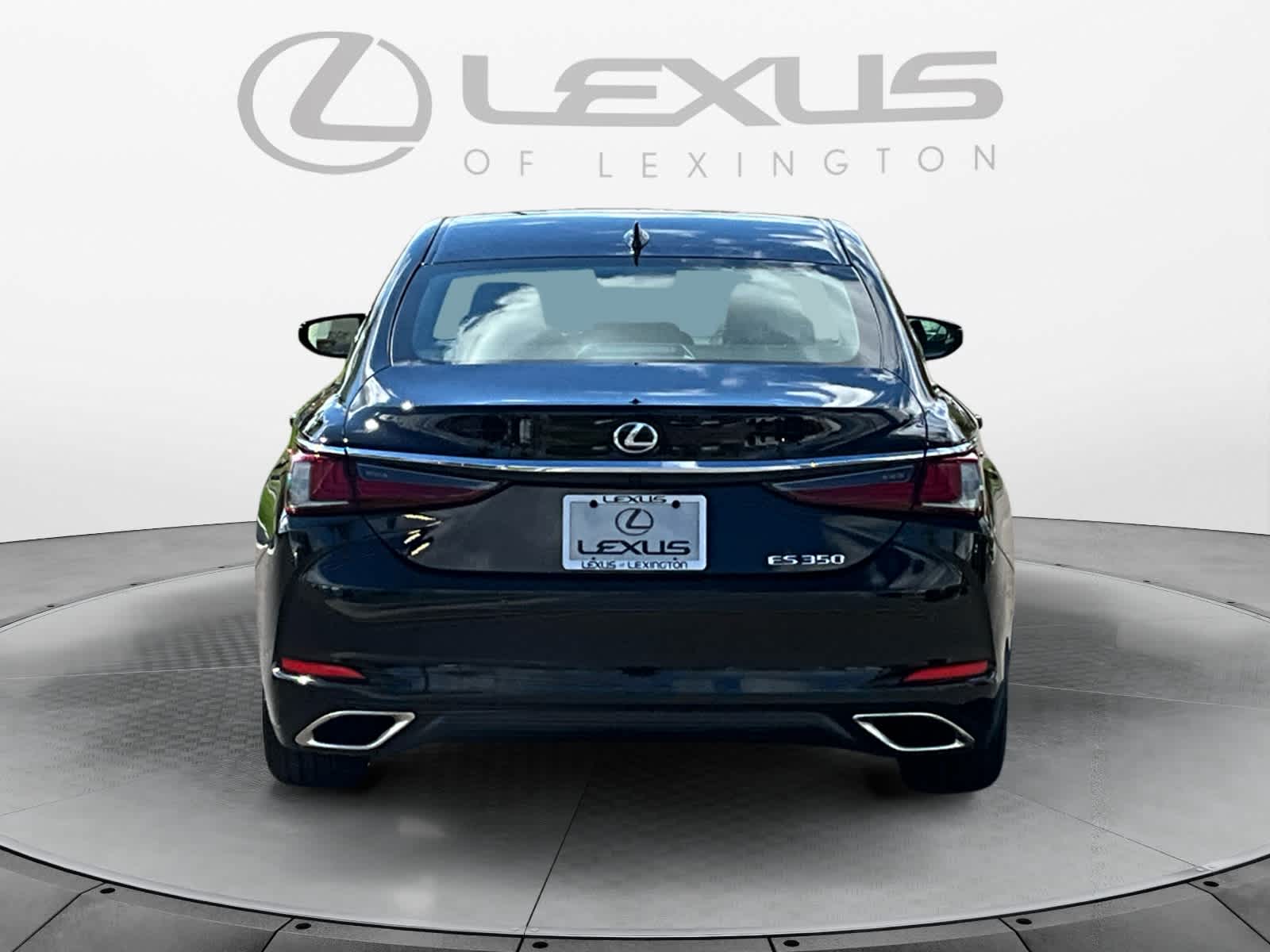 2025 Lexus ES  4