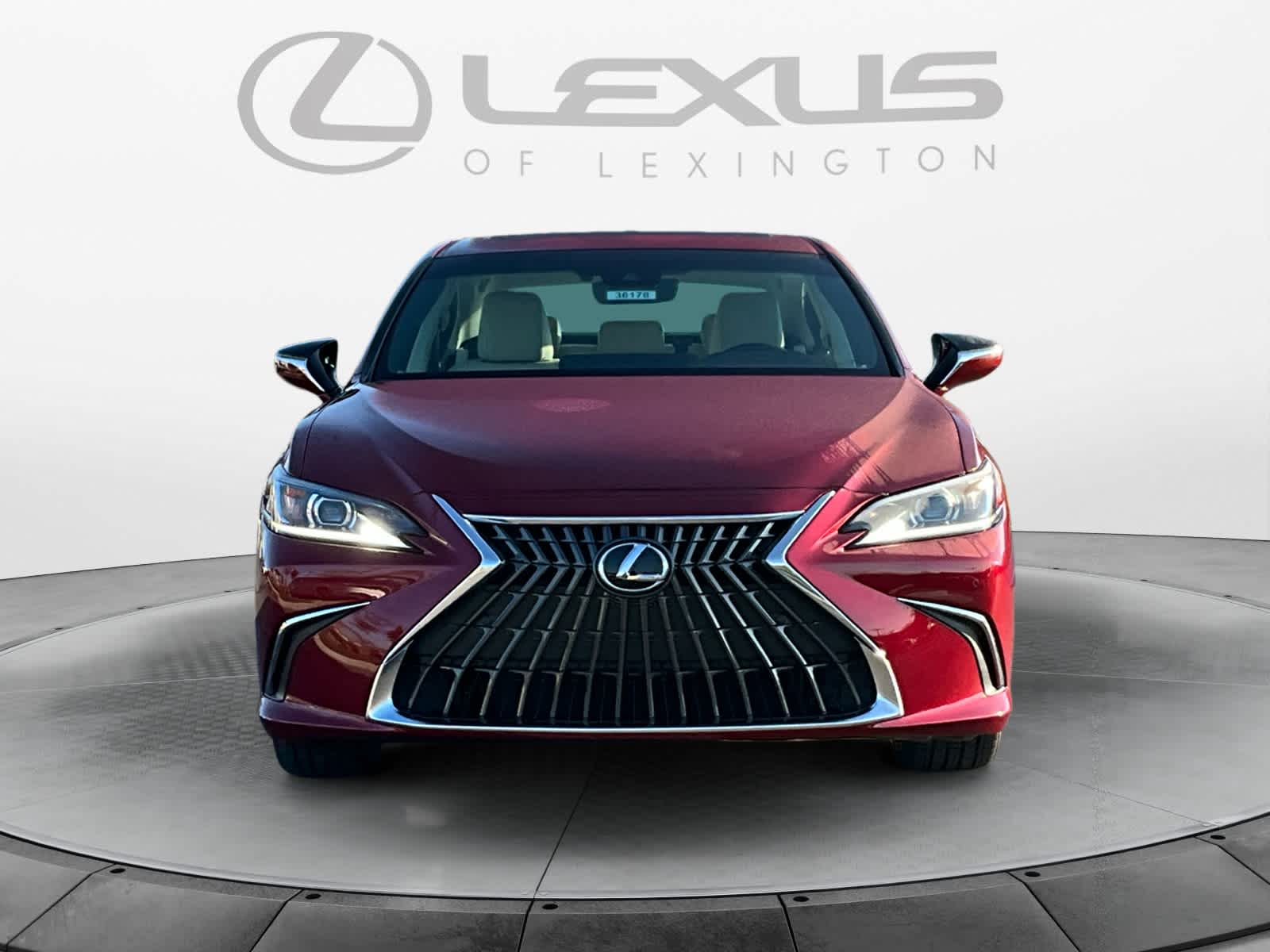 2025 Lexus ES  8