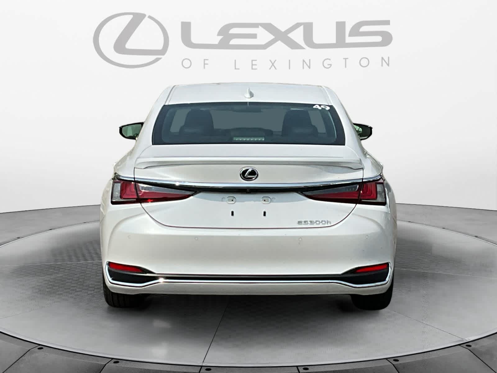 2024 Lexus ES Luxury 4