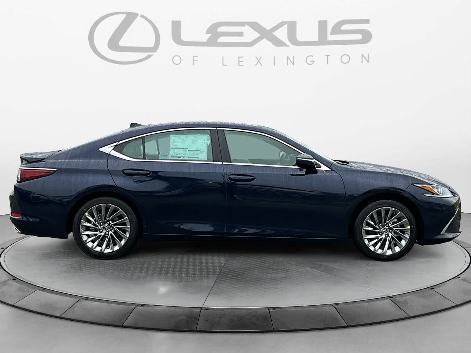 2025 Lexus ES Luxury 6