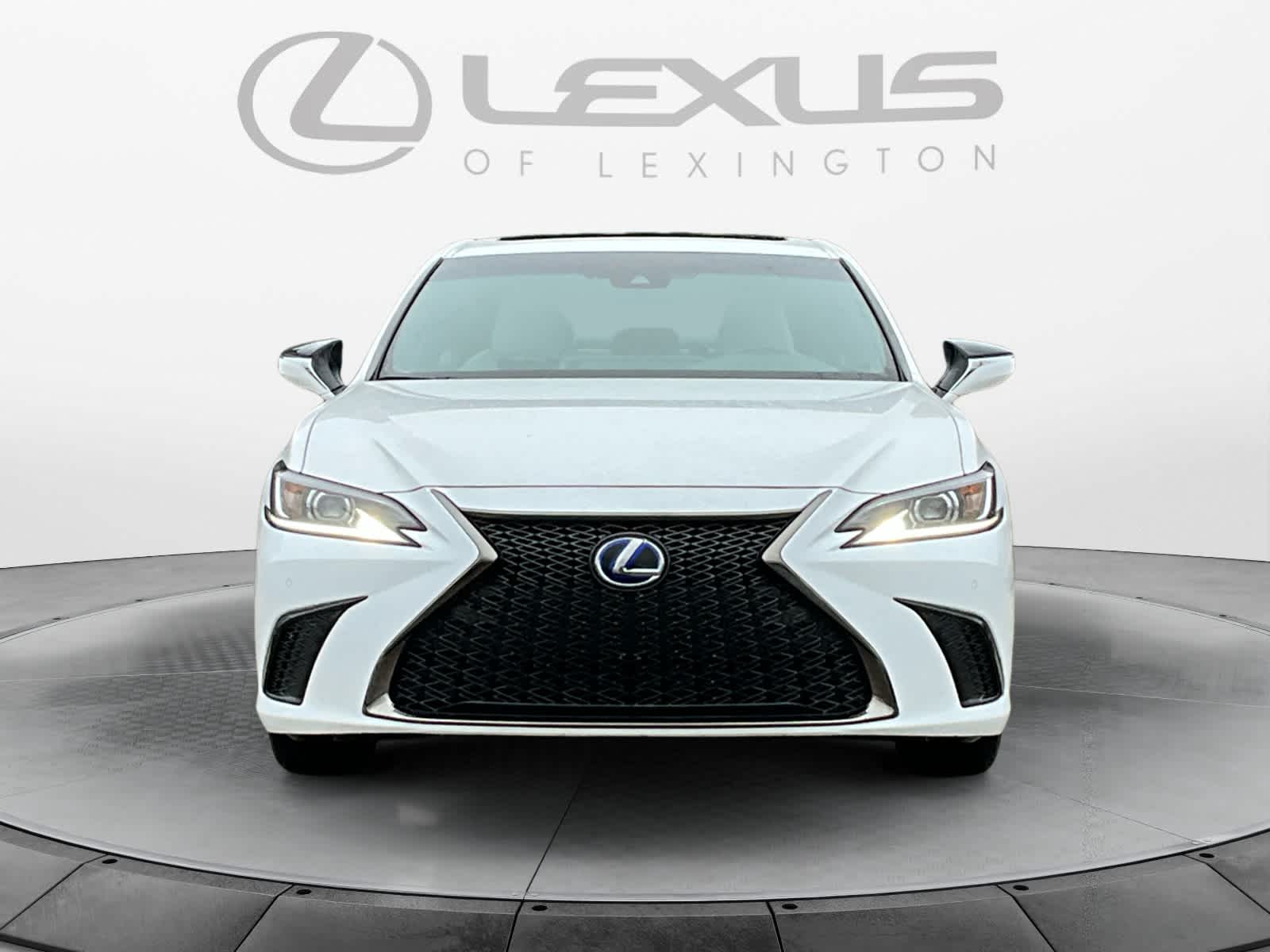 2022 Lexus ES F SPORT 8