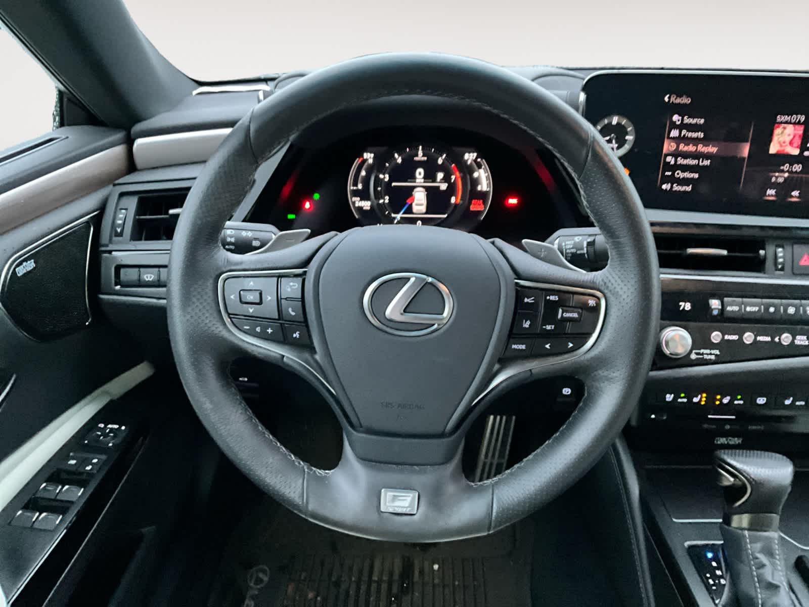 2022 Lexus ES F SPORT 12