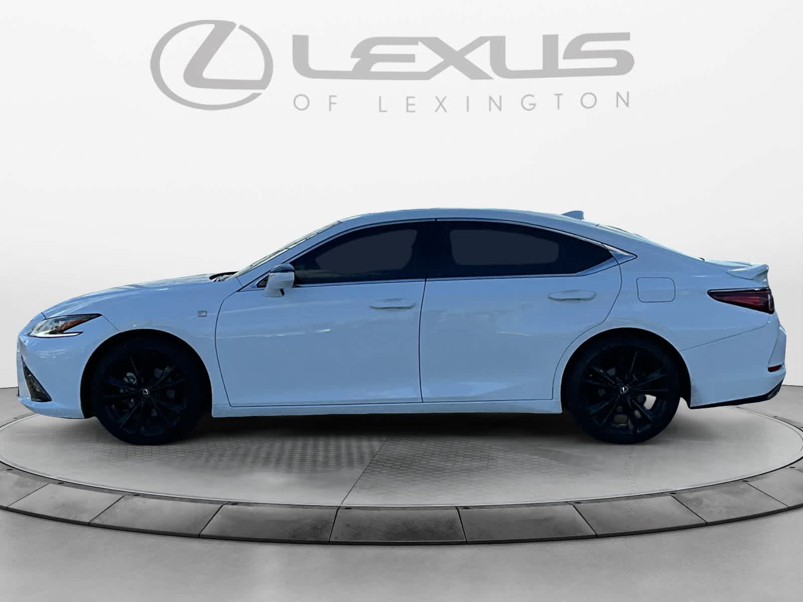 2023 Lexus ES F SPORT Handling 2