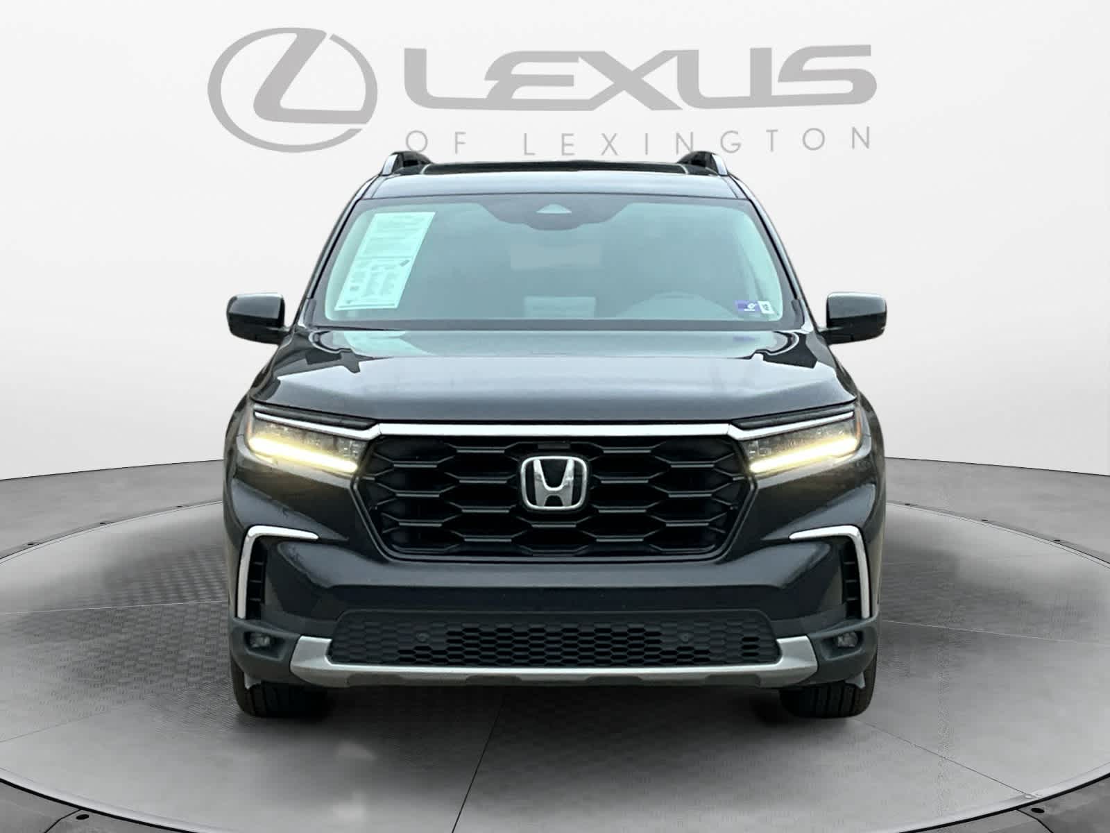 2024 Honda Pilot Touring 8