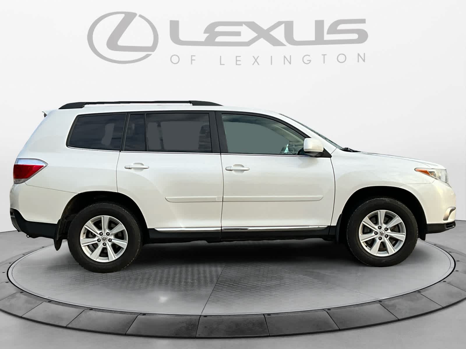 2013 Toyota Highlander SE 6