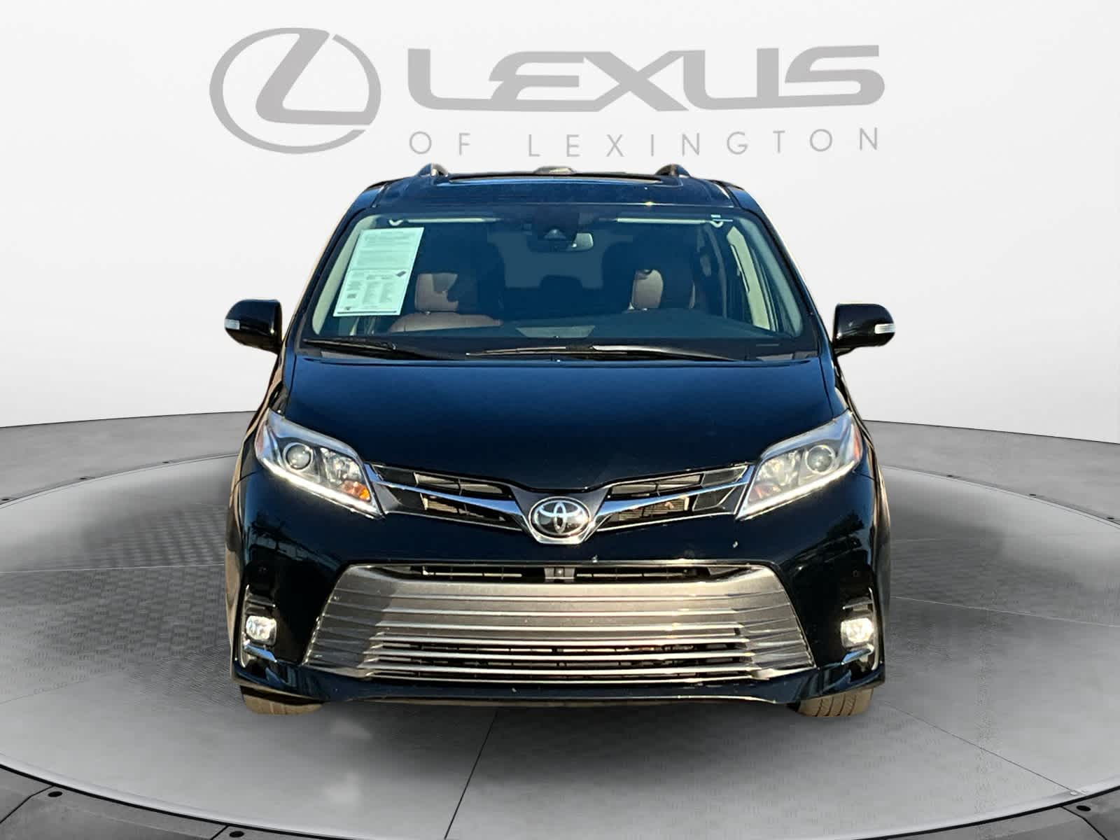 2020 Toyota Sienna Limited Premium 8