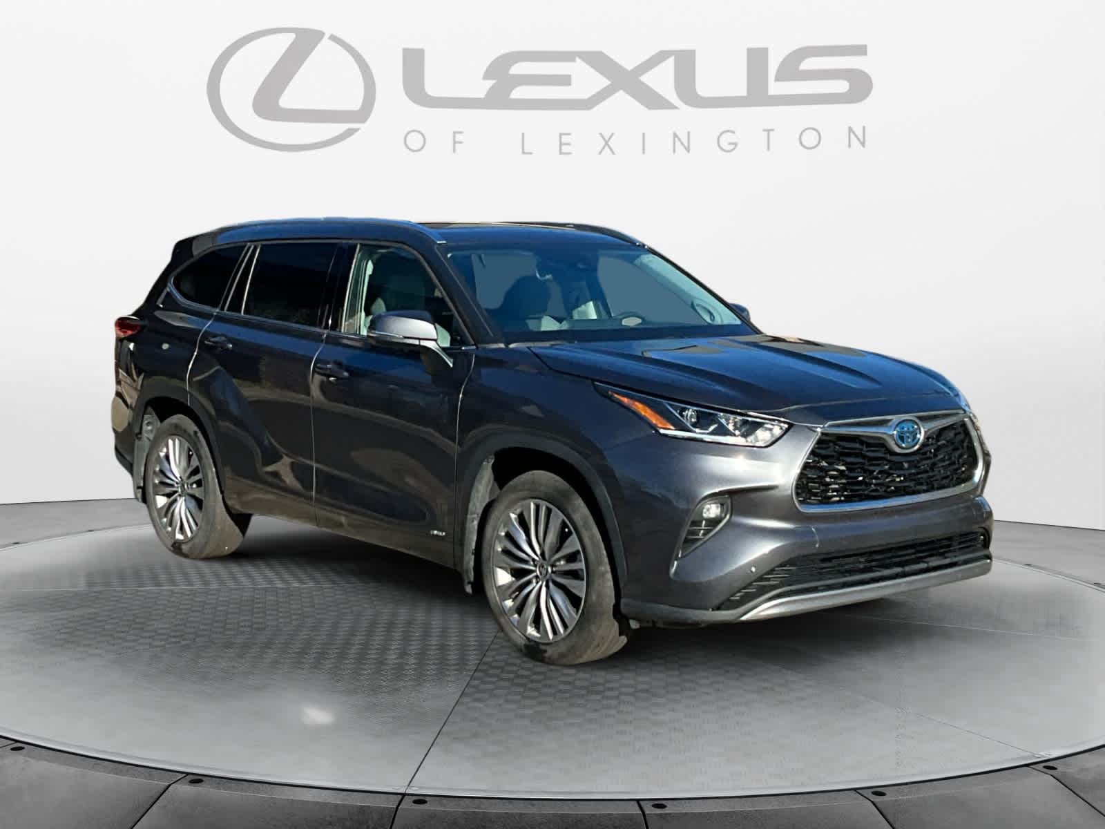 2022 Toyota Highlander Hybrid Platinum 7