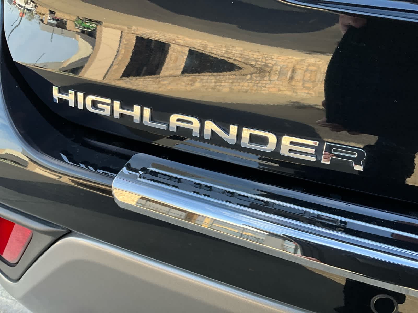 2023 Toyota Highlander Hybrid Platinum 17