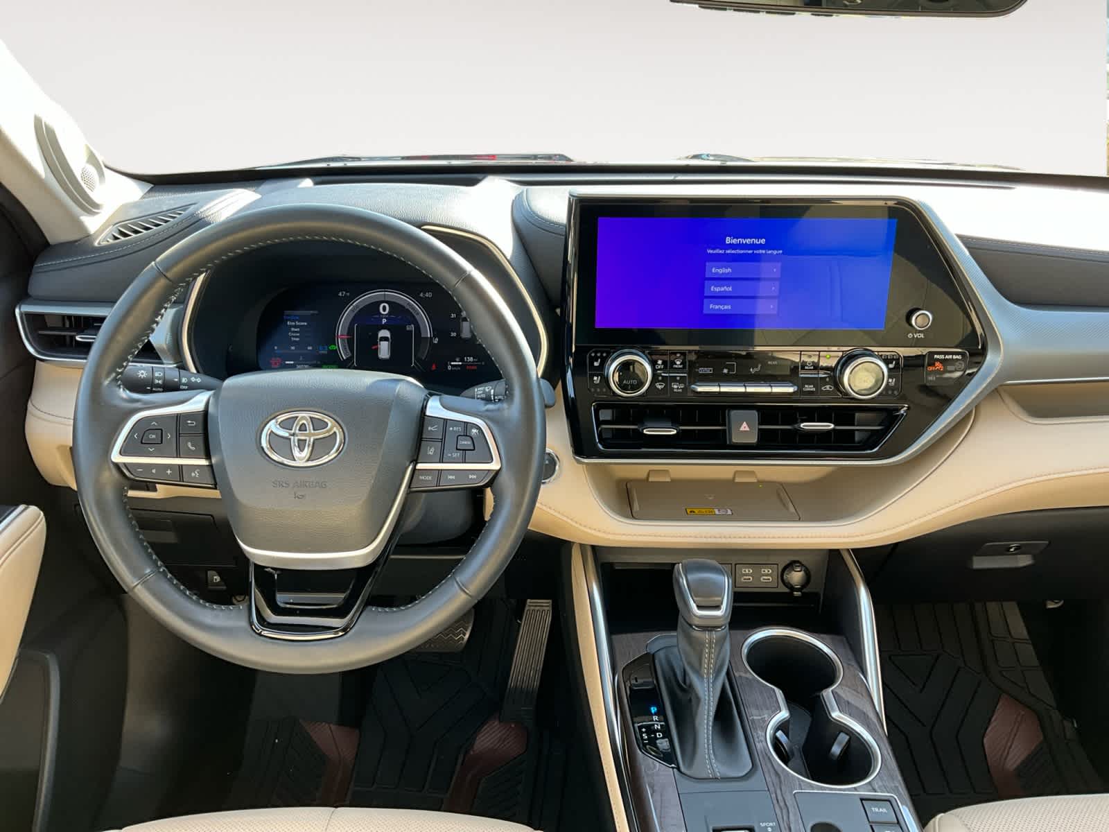 2023 Toyota Highlander Hybrid Platinum 10