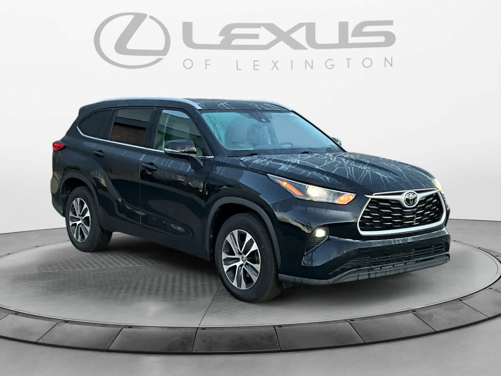 2022 Toyota Highlander XLE 7