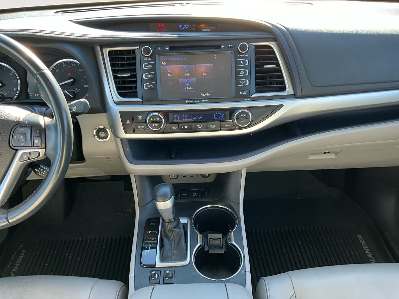 2019 Toyota Highlander XLE 11