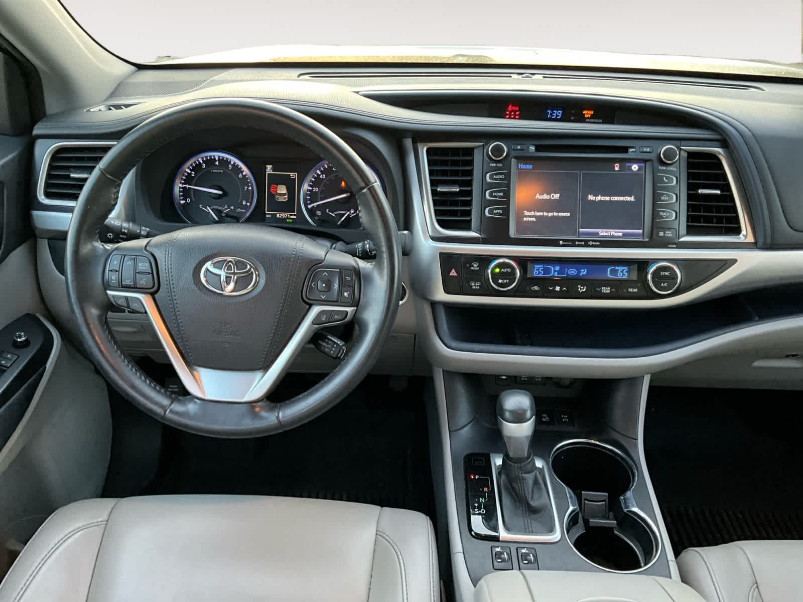 2018 Toyota Highlander XLE 10