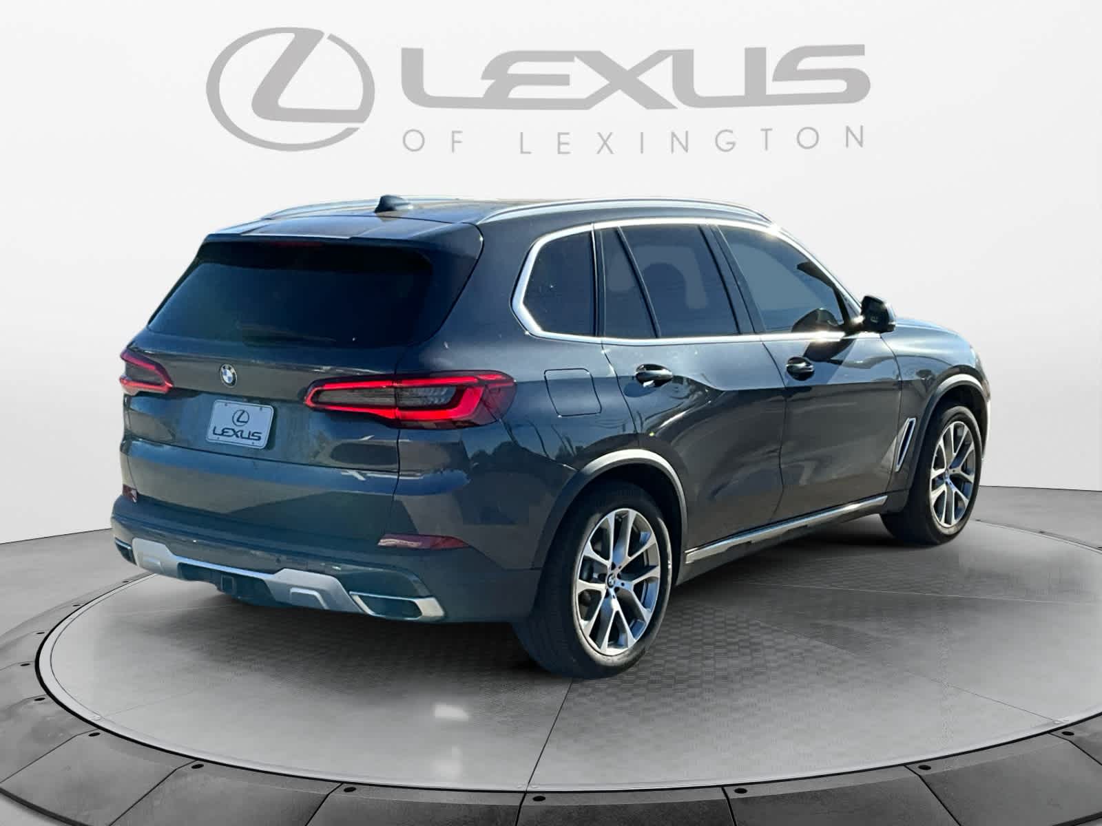 2019 BMW X5 xDrive40i 5