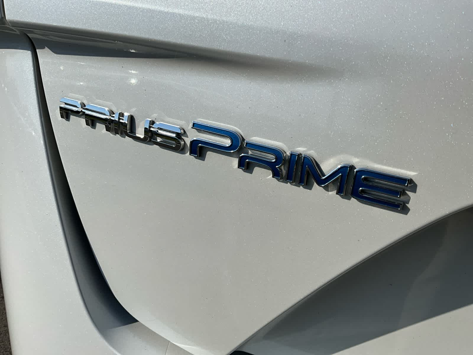 2022 Toyota Prius Prime XLE 17