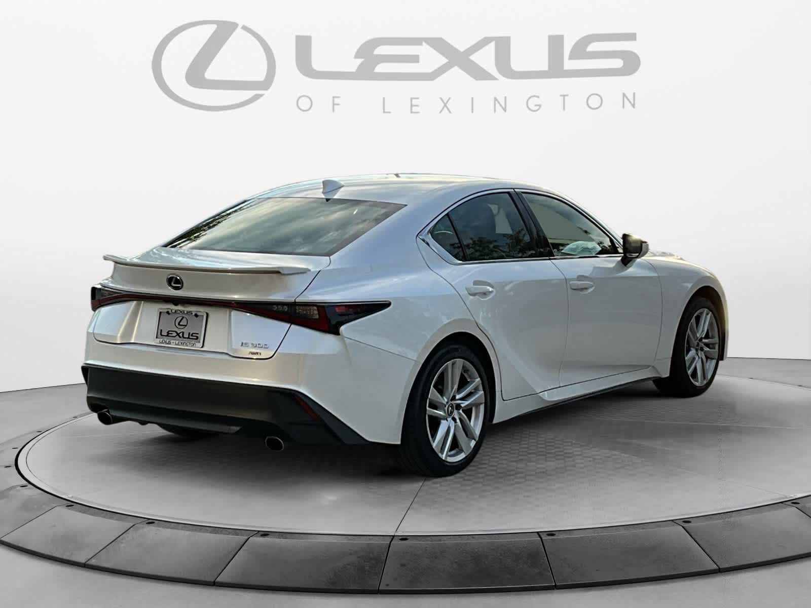 2021 Lexus IS  5