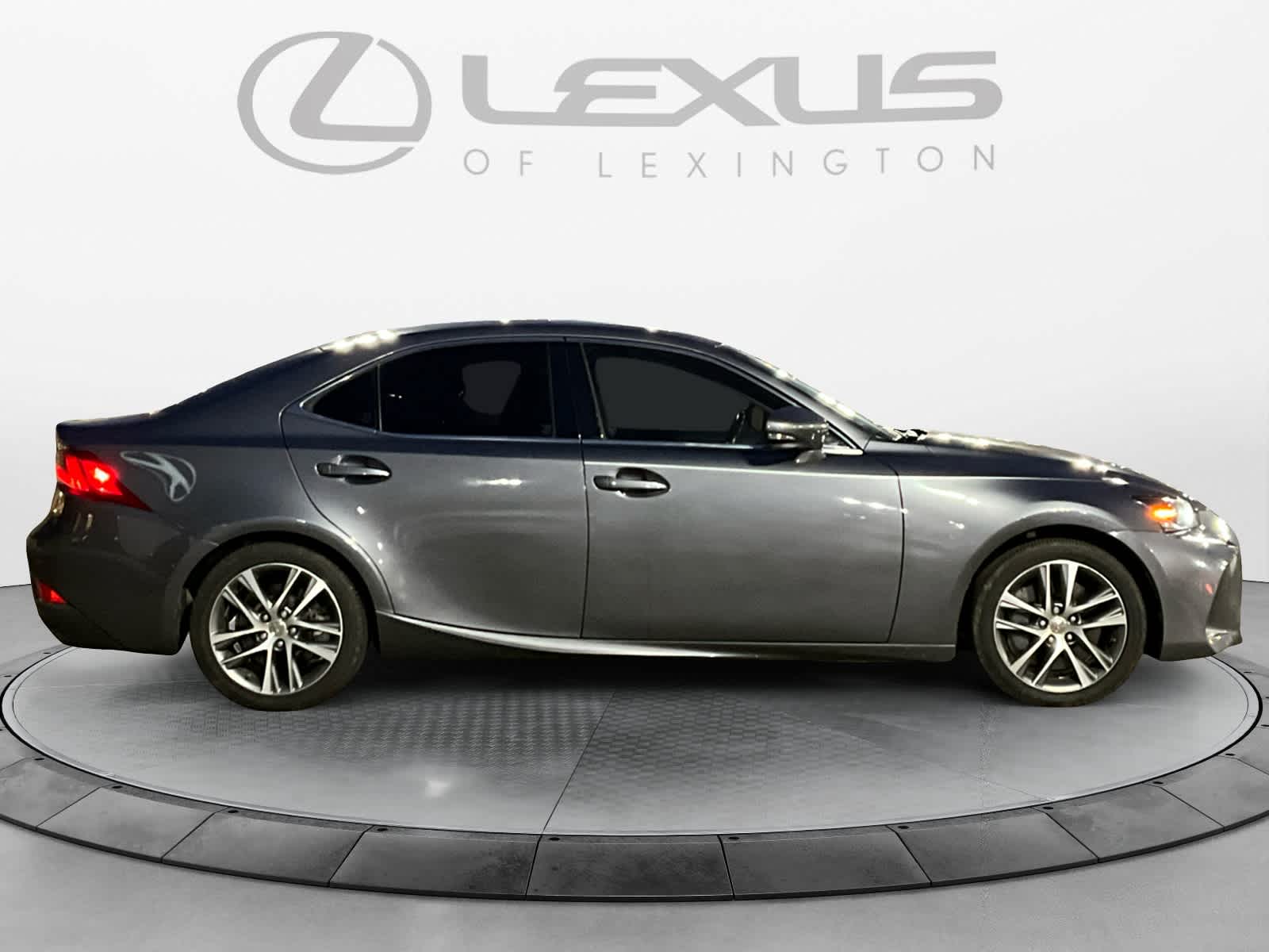 2018 Lexus IS IS 300 6