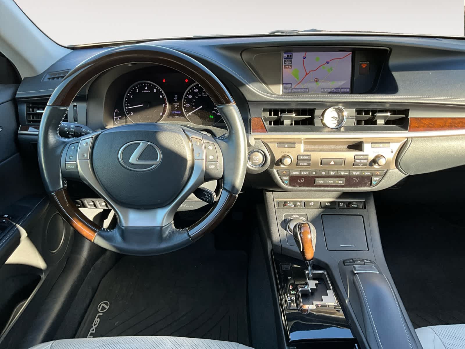 2013 Lexus ES 350 4dr Sdn 10