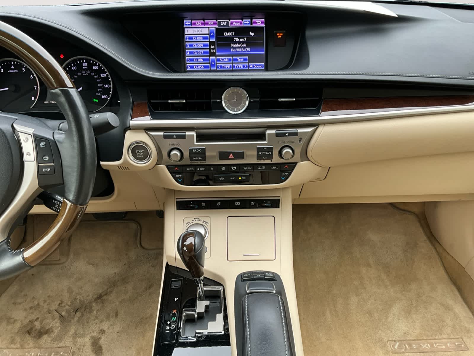 2013 Lexus ES 350 4dr Sdn 11