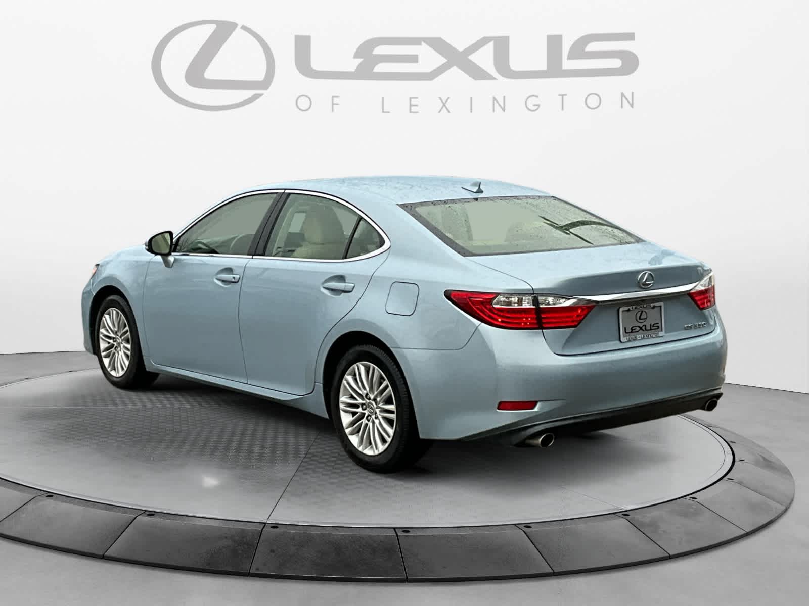 2013 Lexus ES 350 4dr Sdn 3