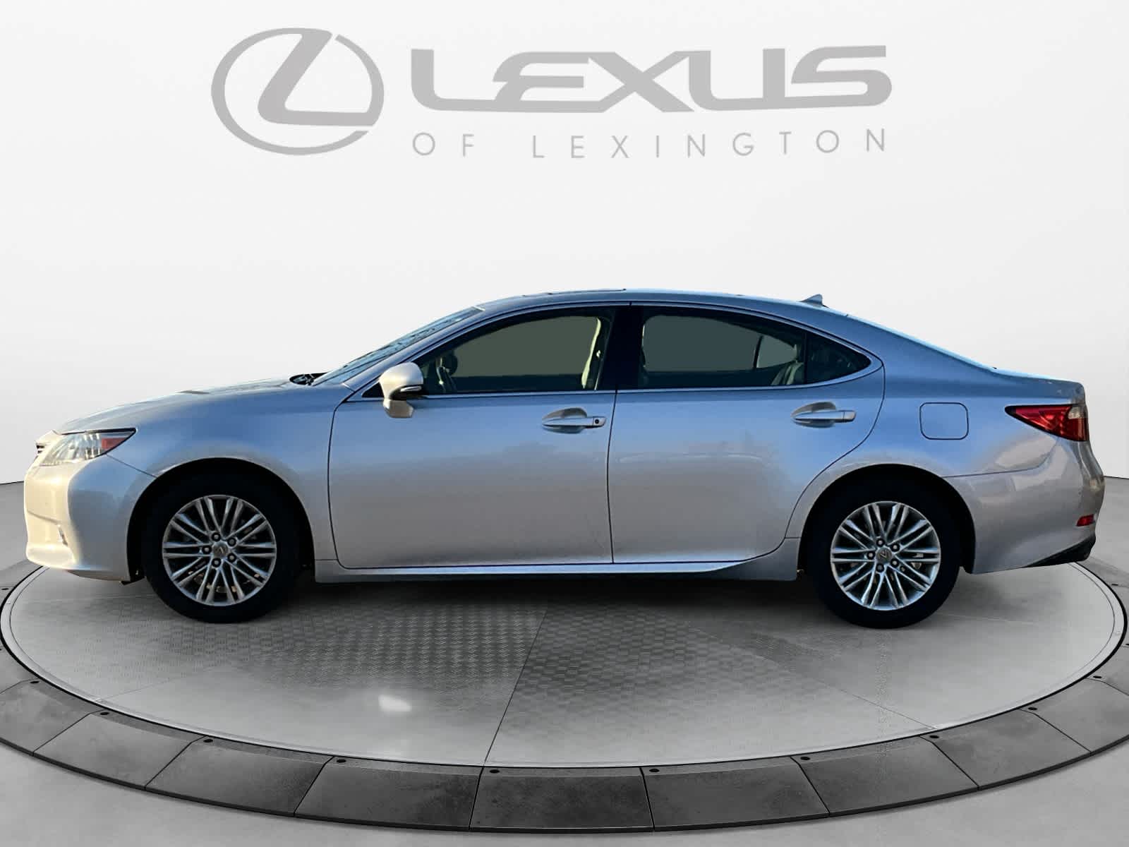 2013 Lexus ES 350 4dr Sdn 2