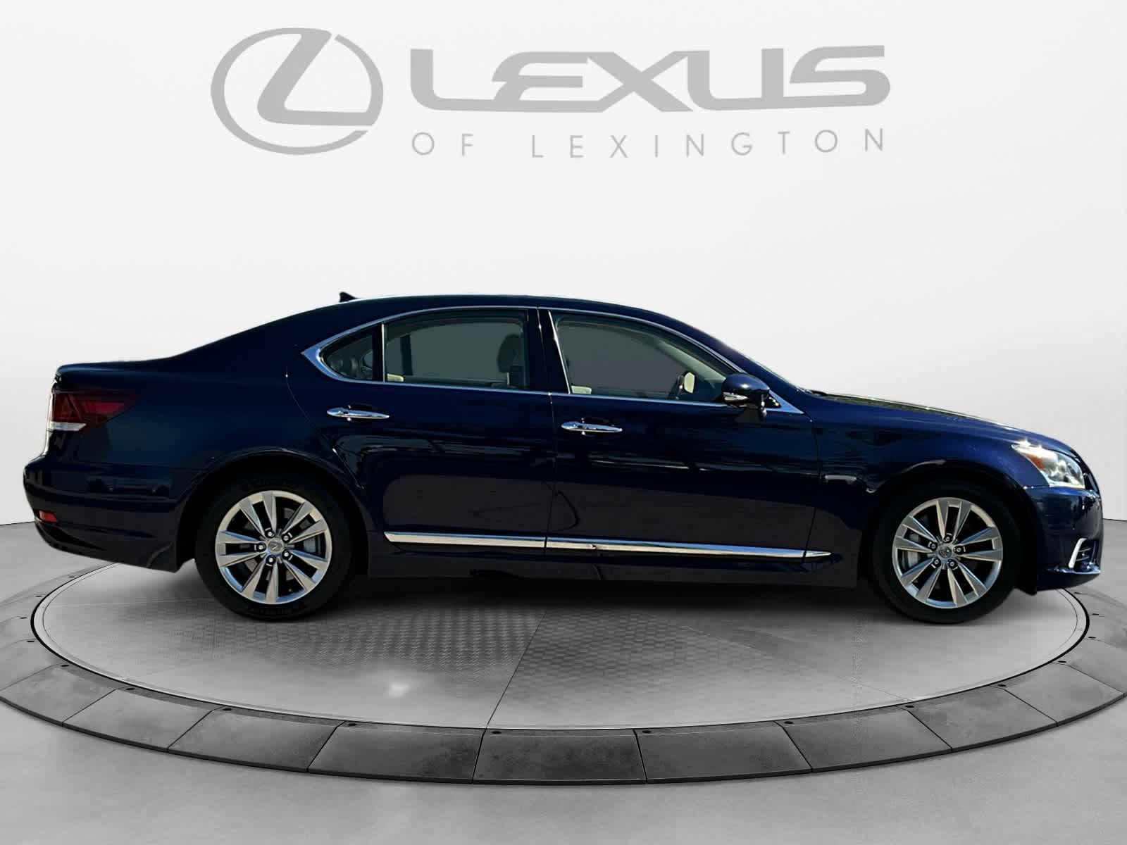 2013 Lexus LS 460  6