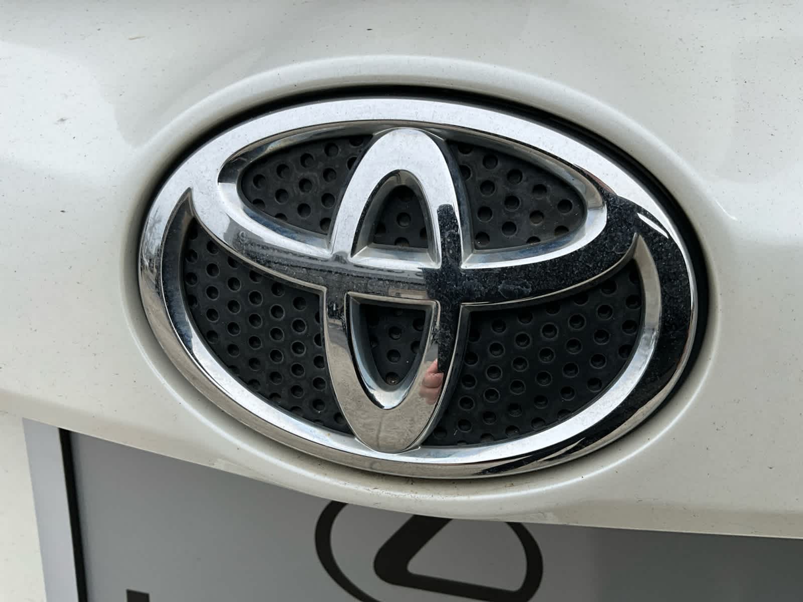 2016 Toyota RAV4 Limited 16