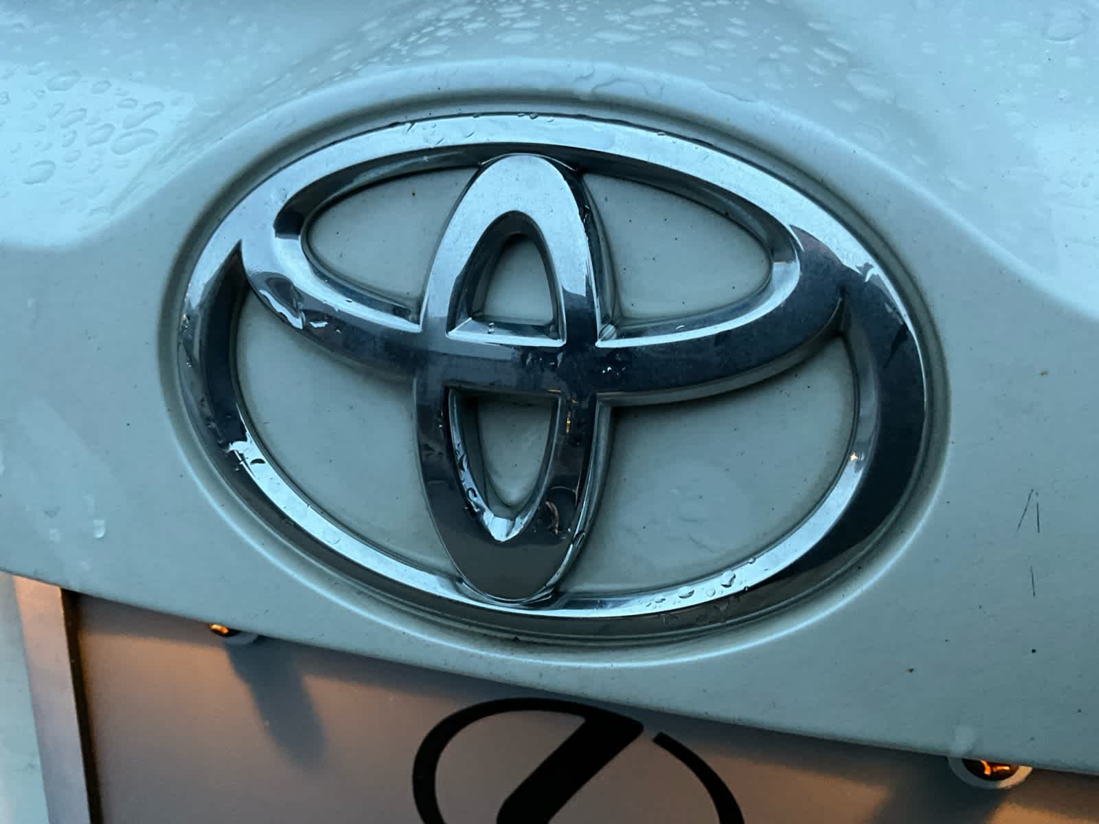 2013 Toyota RAV4 Limited 16