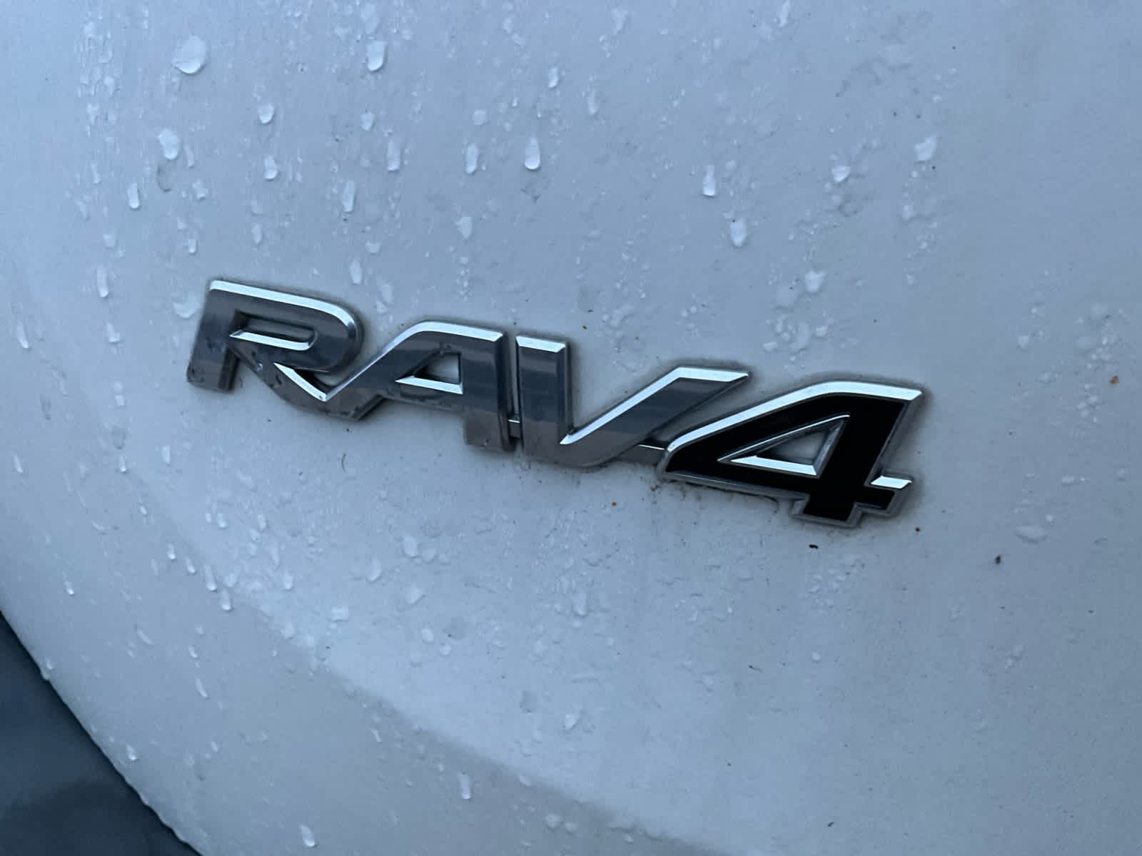 2013 Toyota RAV4 Limited 17