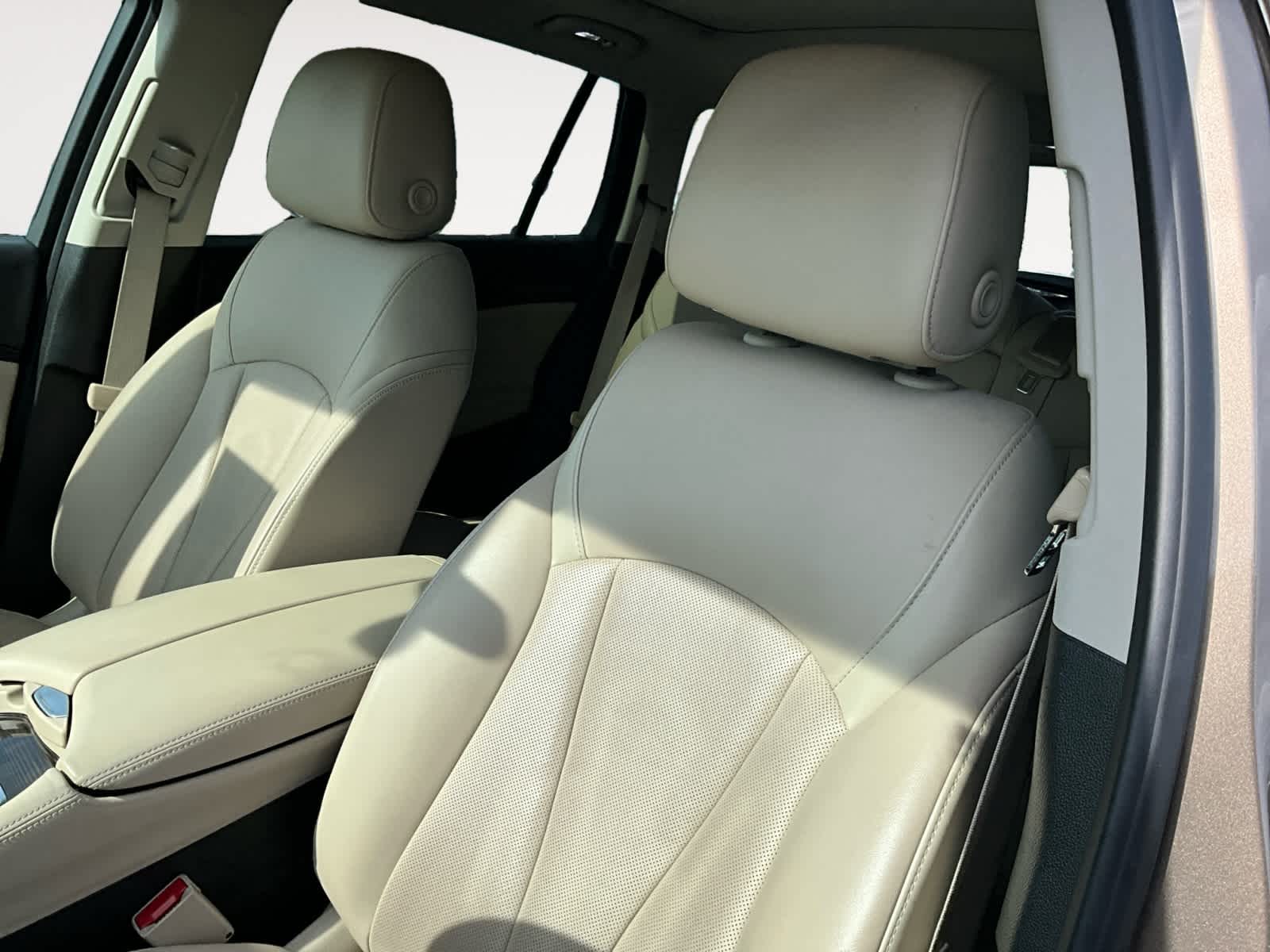 2019 Buick Envision Premium II 9