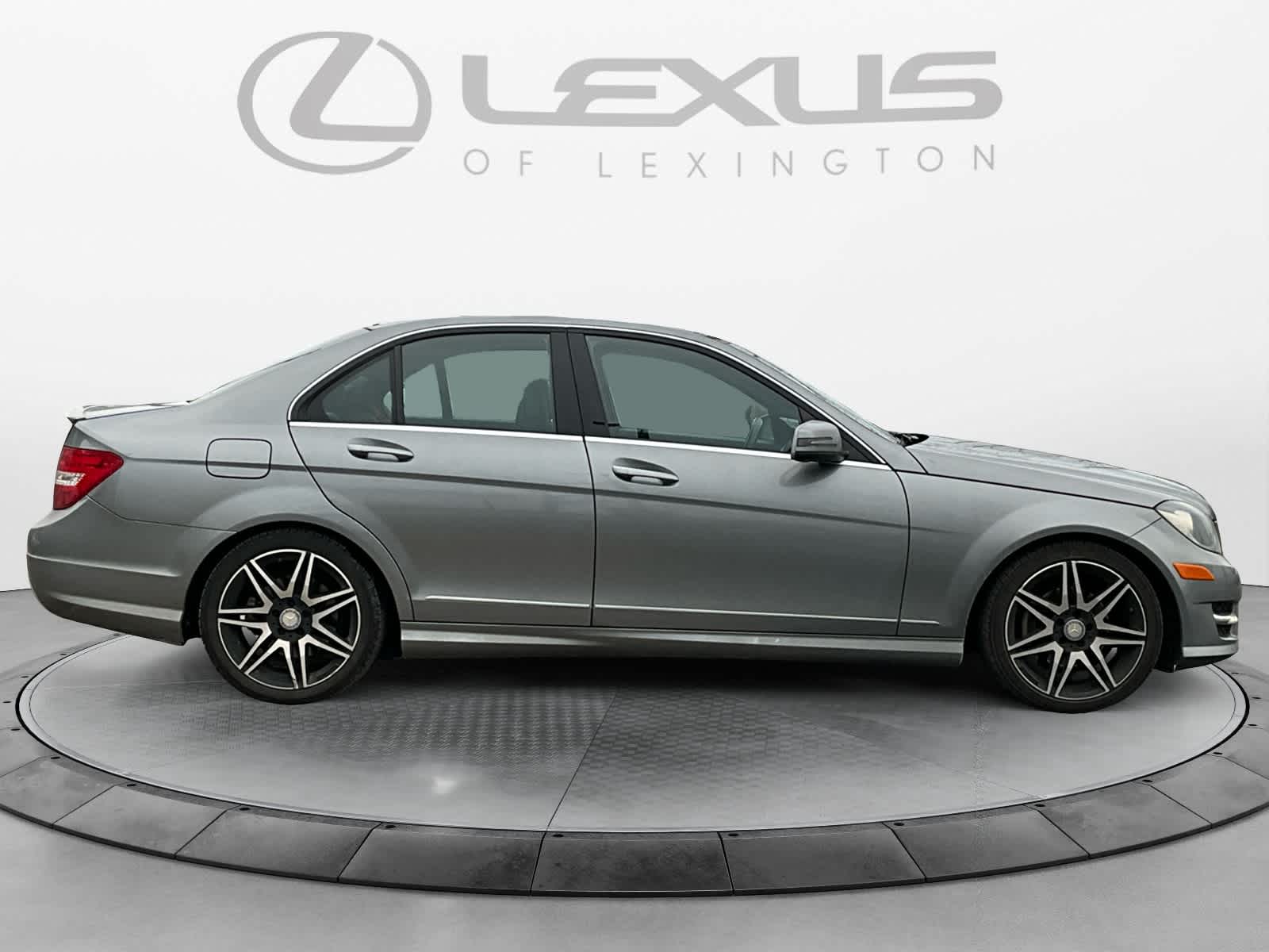 2013 Mercedes-Benz C-Class C 250 Luxury 6