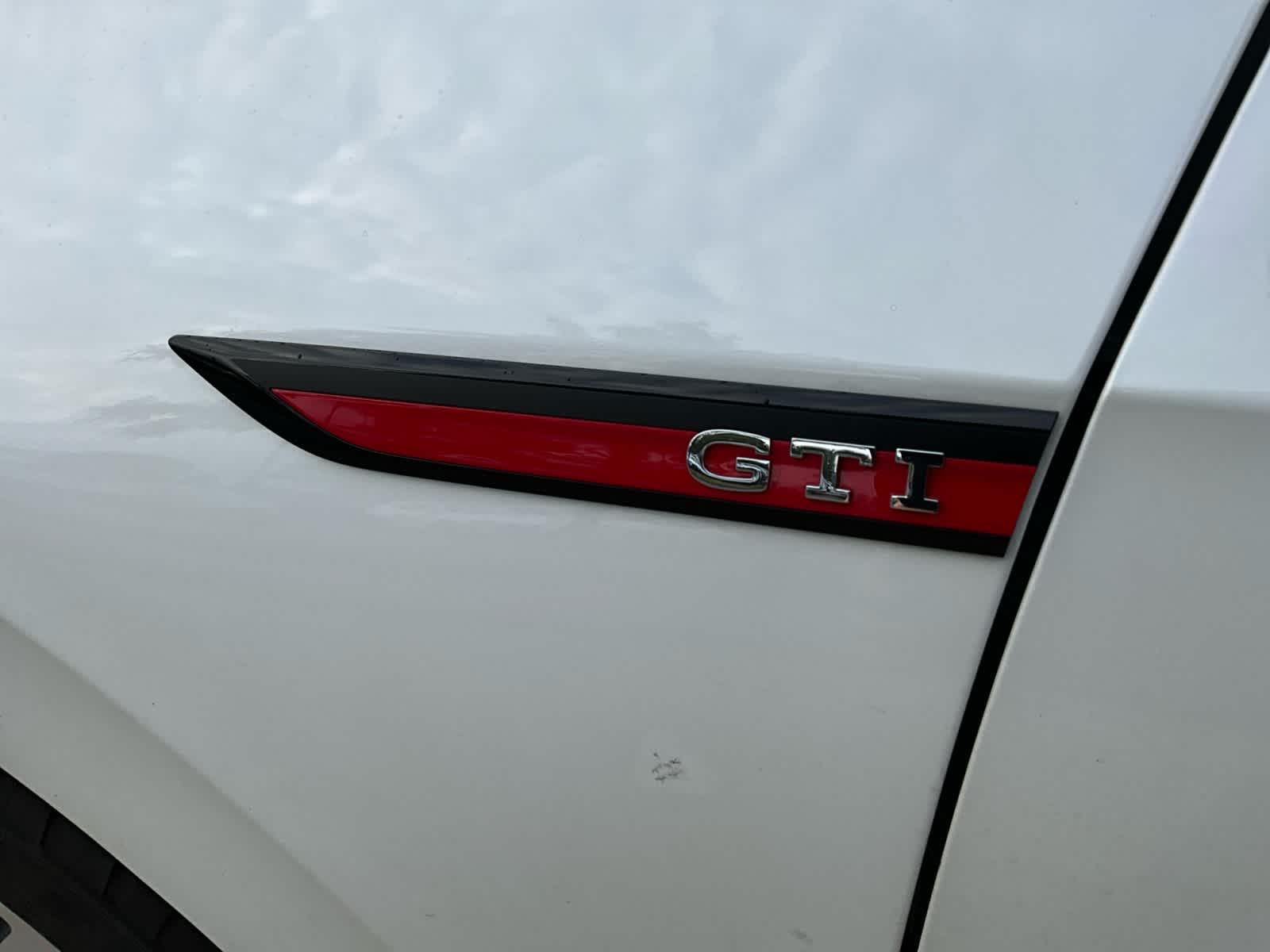 2024 Volkswagen Golf GTI SE 17