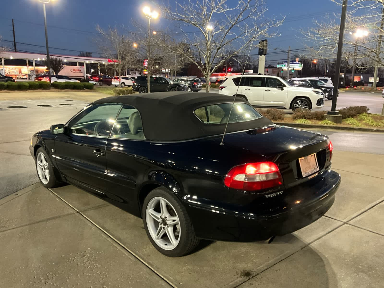 2001 Volvo C70  17