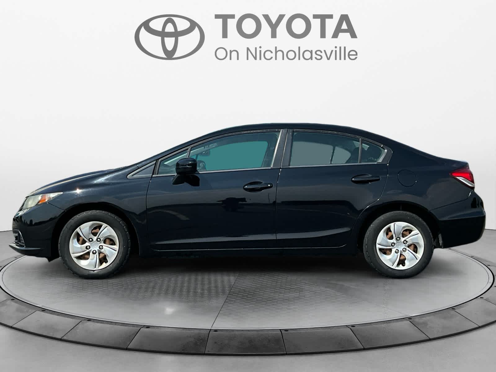 Used 2014 Honda Civic LX with VIN 19XFB2E52EE020494 for sale in Nicholasville, KY