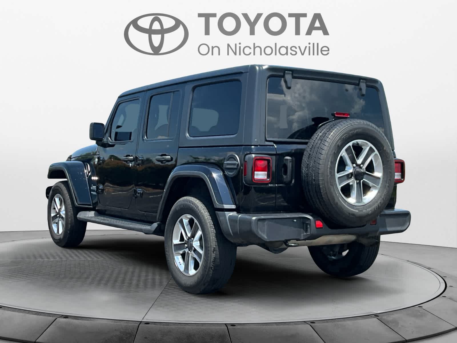Used 2021 Jeep Wrangler SUV