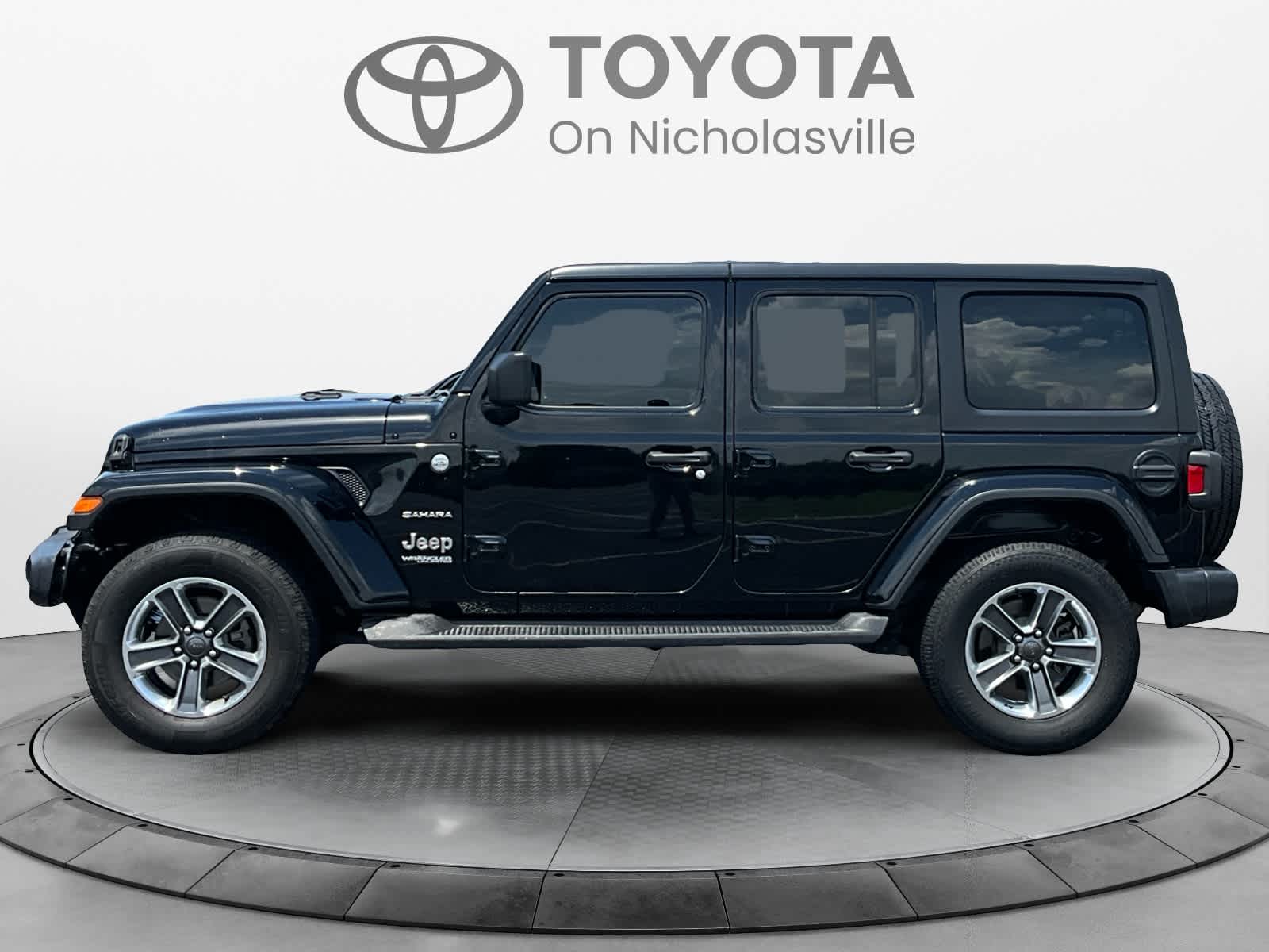 Used 2021 Jeep Wrangler SUV