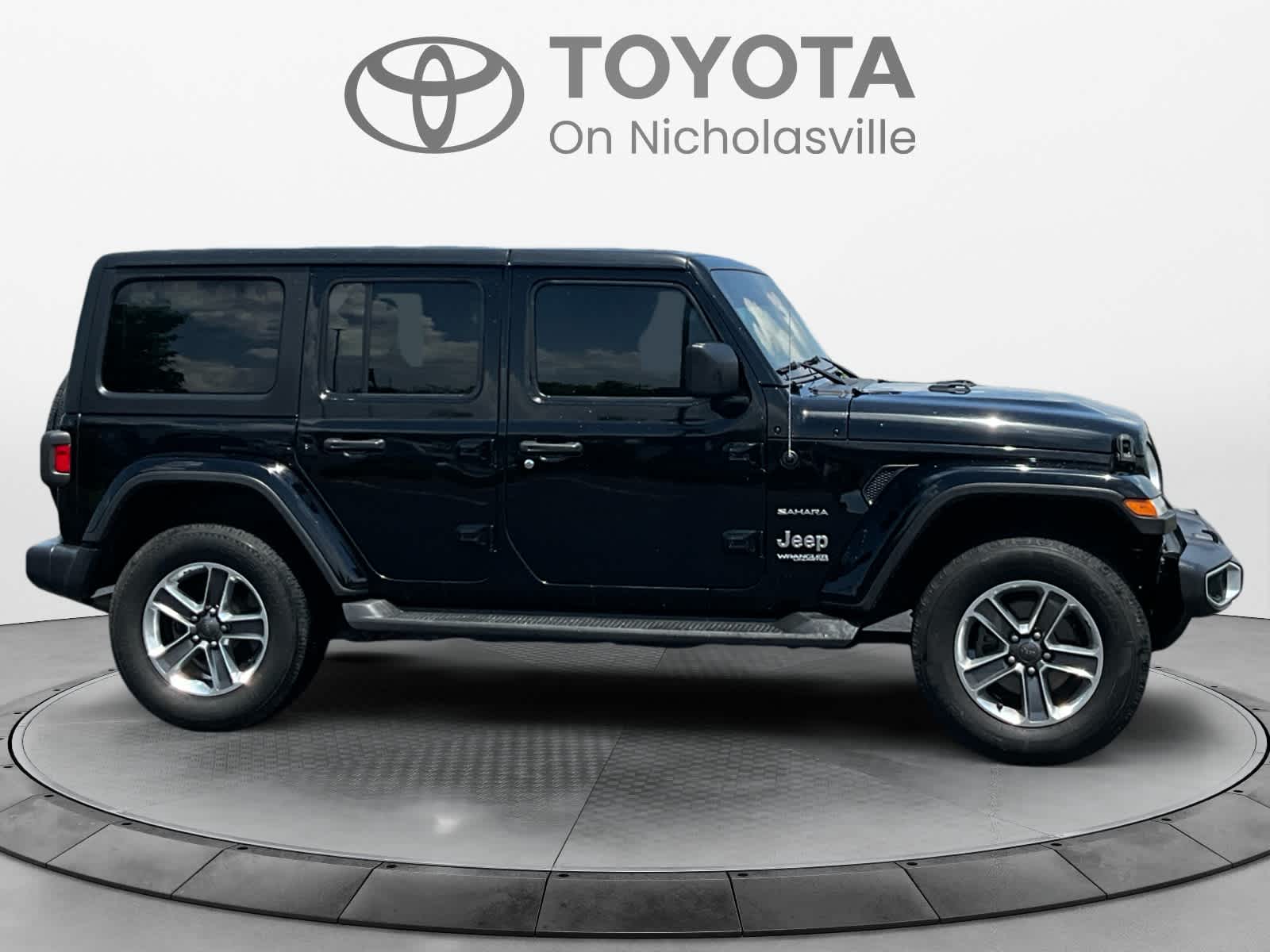 Used 2021 Jeep Wrangler SUV