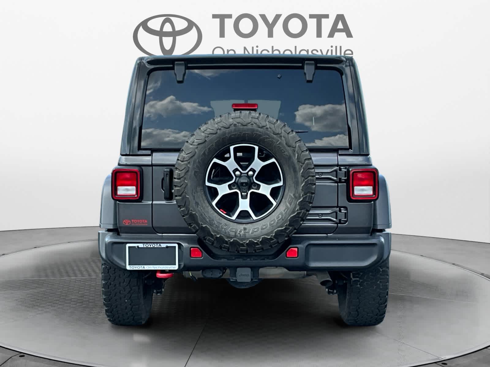 Used 2021 Jeep Wrangler SUV