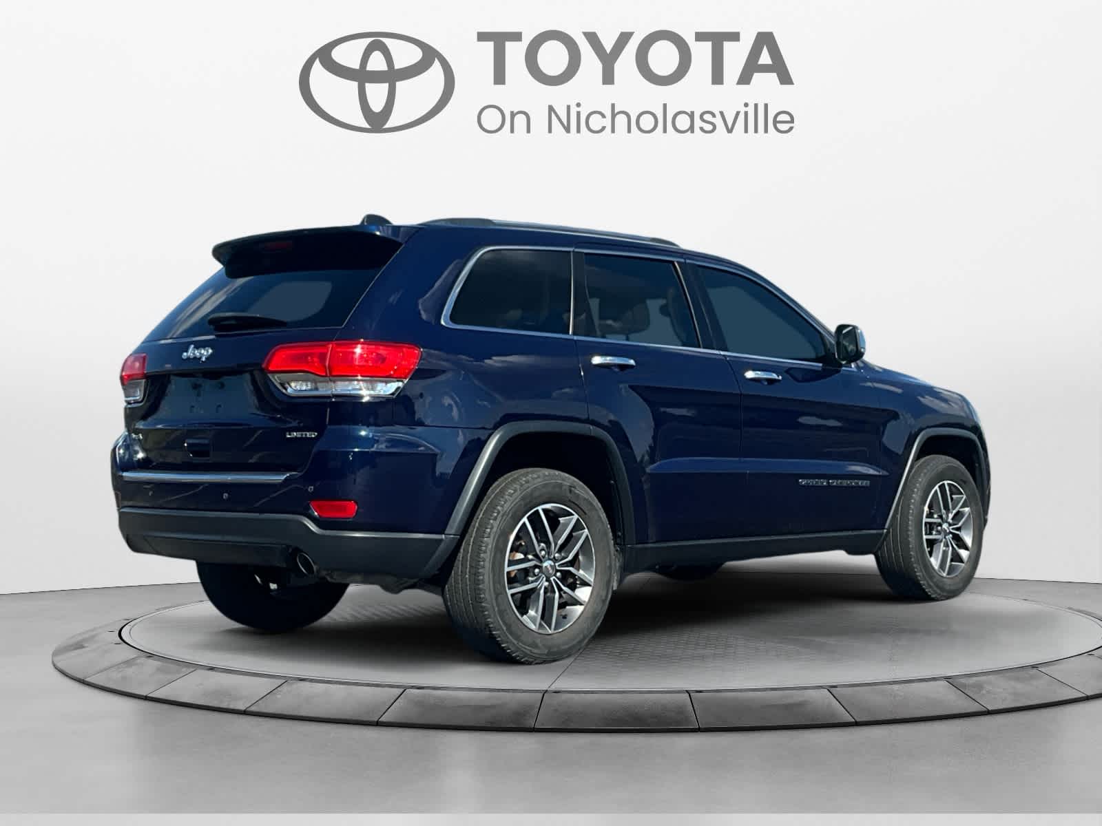 Used 2017 Jeep Grand Cherokee SUV