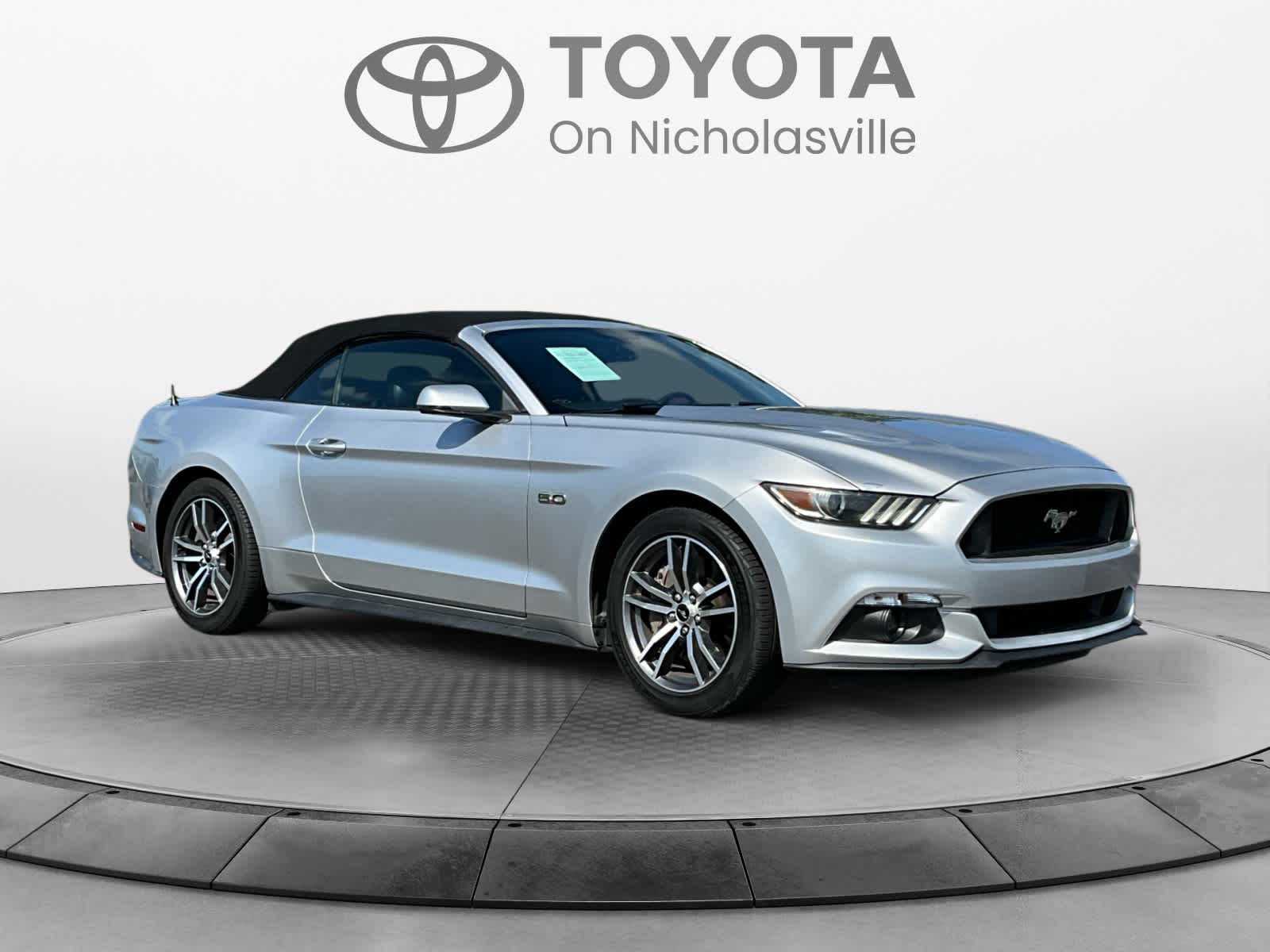 Used 2016 Ford Mustang Convertible