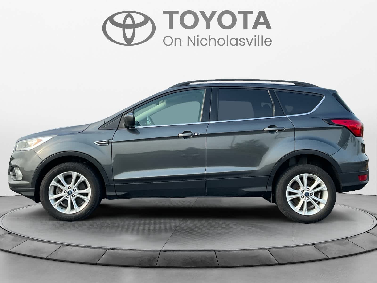 Used 2019 Ford Escape SEL with VIN 1FMCU9HD5KUC07732 for sale in Nicholasville, KY