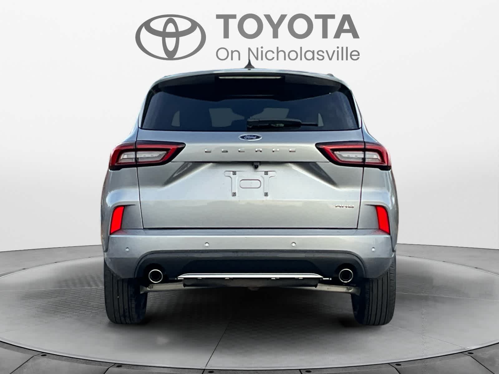 2024 Ford Escape ST-Line - Photo 4